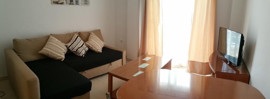 Apartment Ambrosia Nerja Exterior photo